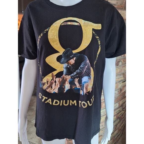 Garth Brooks Stadium Tour Concert T-Shirt Black Graphic Tee Country Music Mens S - Picture 4 of 6